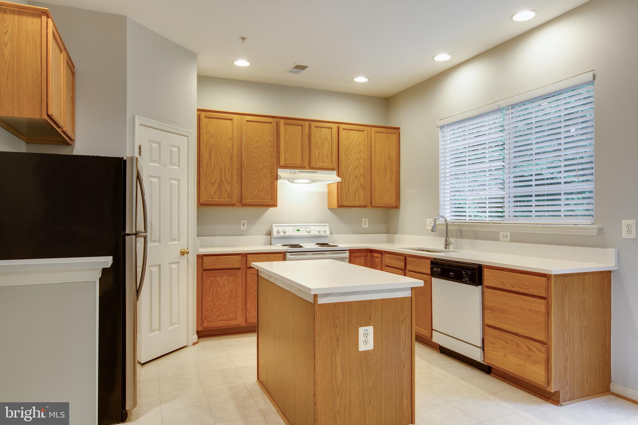 3308 Yellow Flower Road Laurel, MD 20724 - Photo 10 of 40 Gallery Image 10