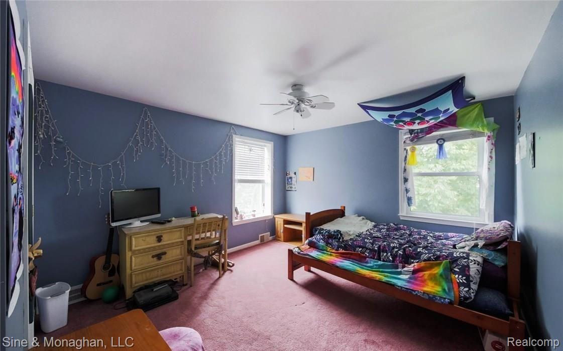 1560 Hampton Road Grosse Pointe, MI 48236 - Photo 21 of 31 20.jpg