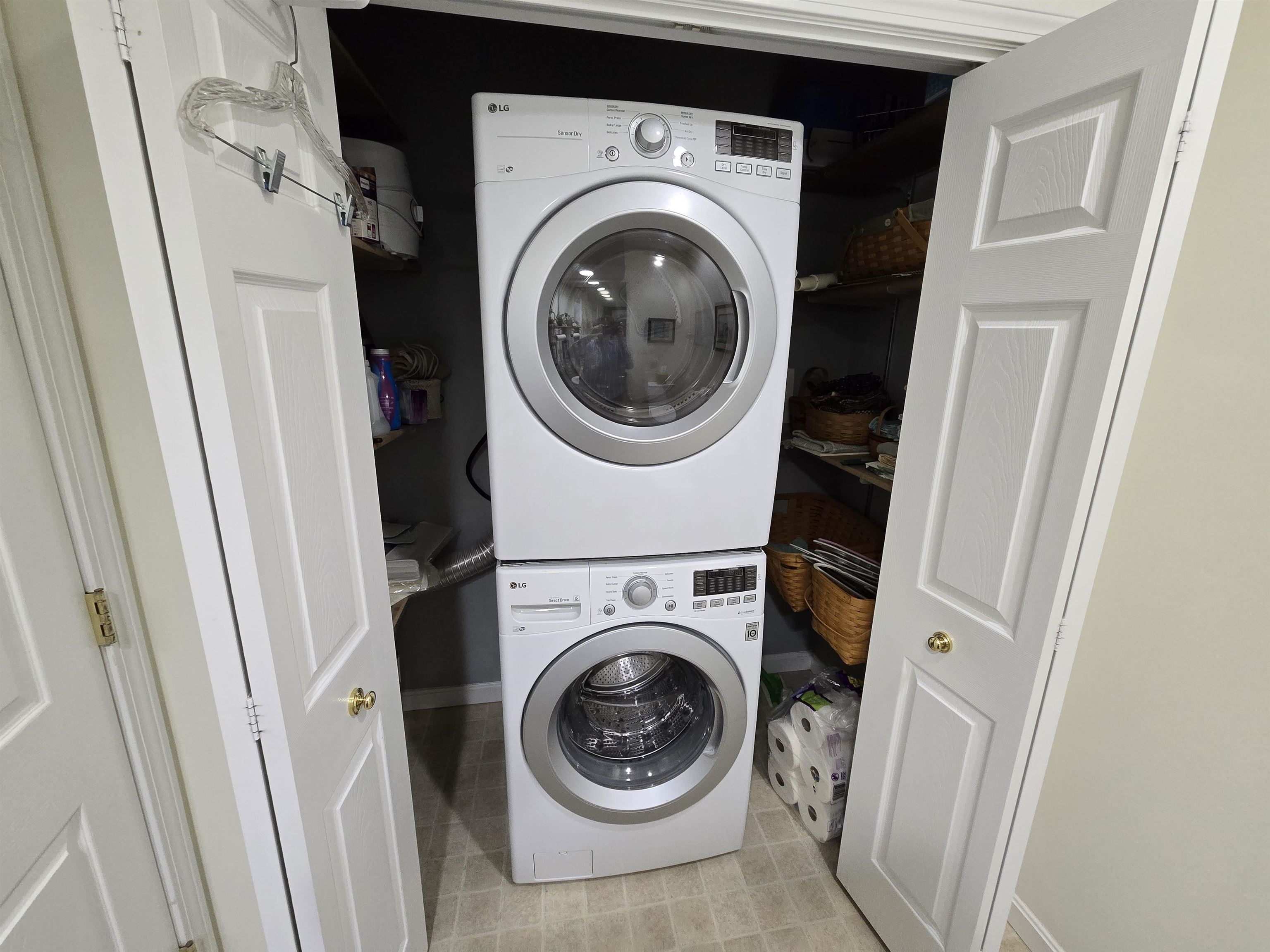 33 Old Stage Road, Unit 34 Litchfield, NH 03052 - Photo 6 of 15