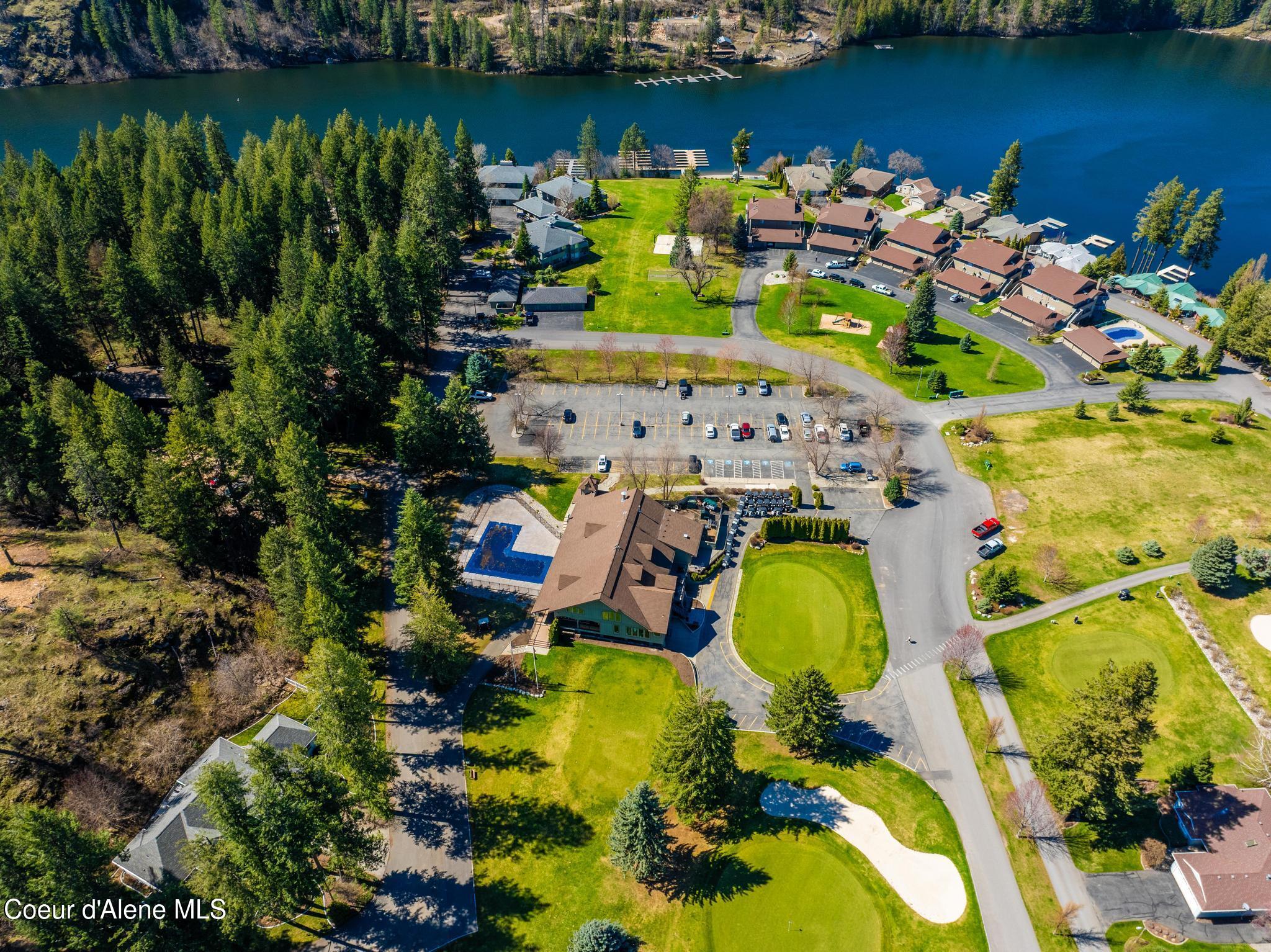 5305 West Fairway Lane, Unit 18 Rathdrum, ID 83858 - Photo 38 of 63 Clubhouse & Pool
