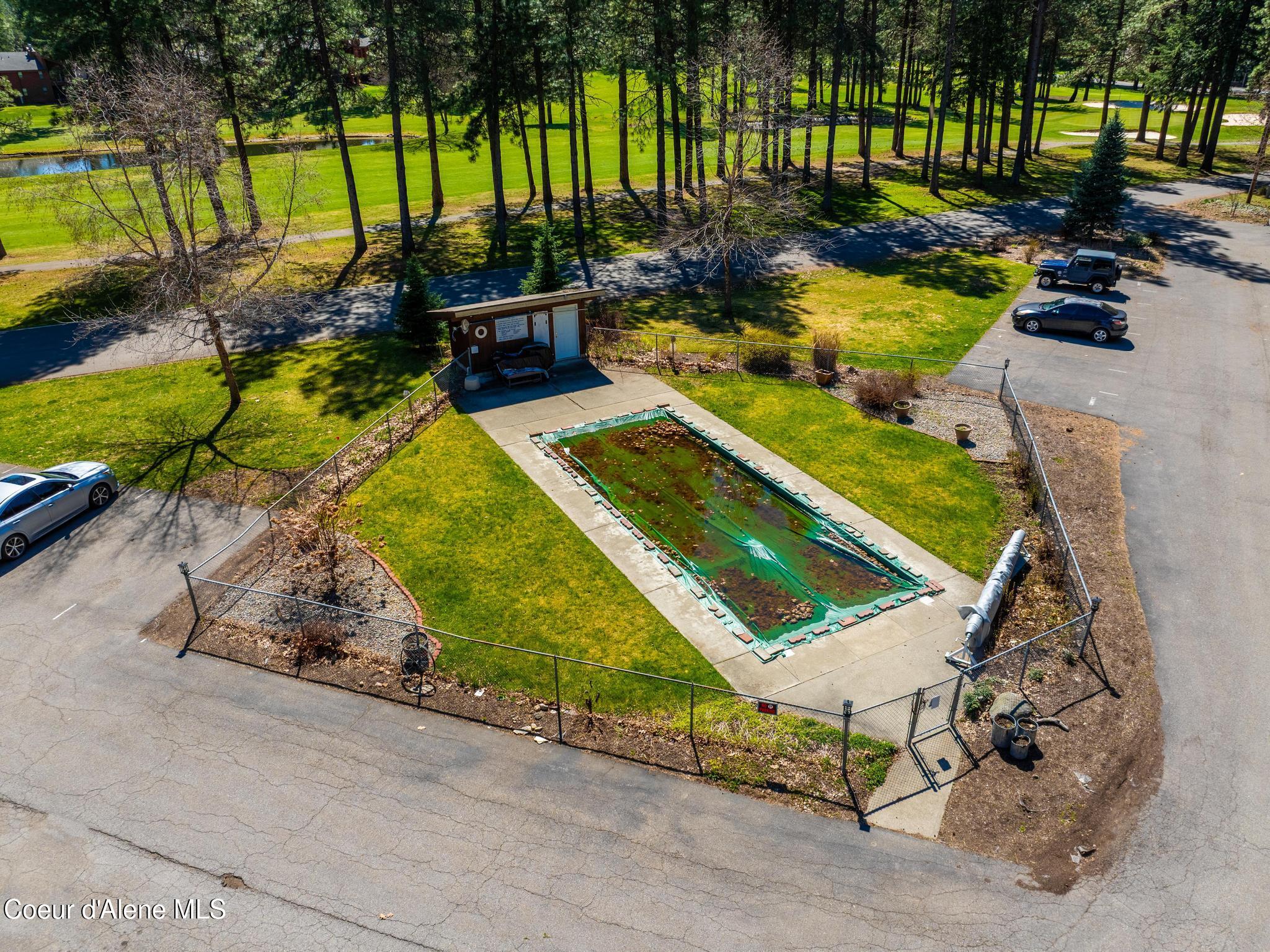 5305 West Fairway Lane, Unit 18 Rathdrum, ID 83858 - Photo 40 of 63 Evergreen Court Pool