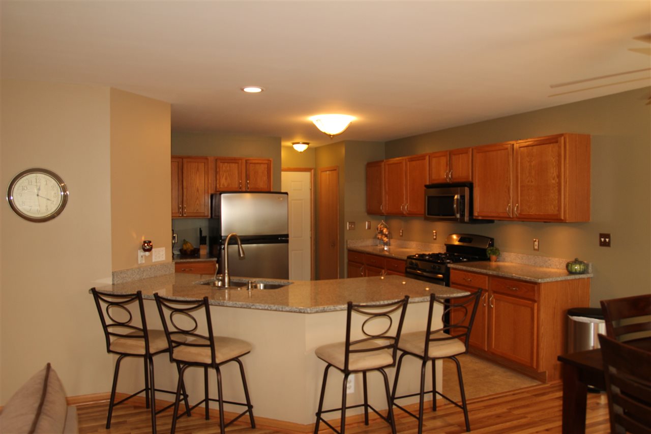 2409 Ridgefield Drive Belvidere, IL 61008 - Photo 4 of 17 Gallery Image 4