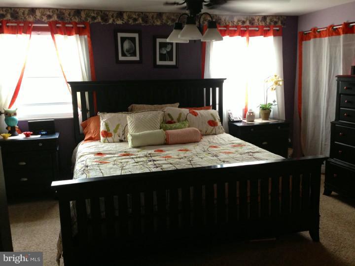 12319 Dunks Ferry Road Philadelphia, PA 19154 - Photo 13 of 15 Bedroom - Main