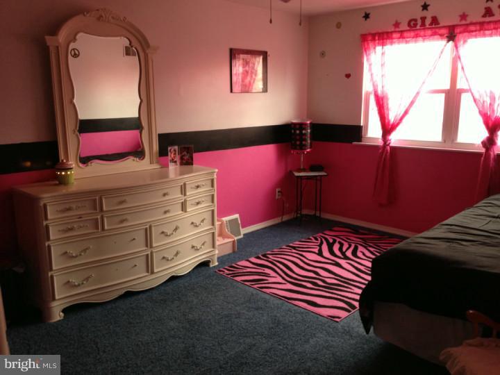 12319 Dunks Ferry Road Philadelphia, PA 19154 - Photo 5 of 15 Bedroom 3