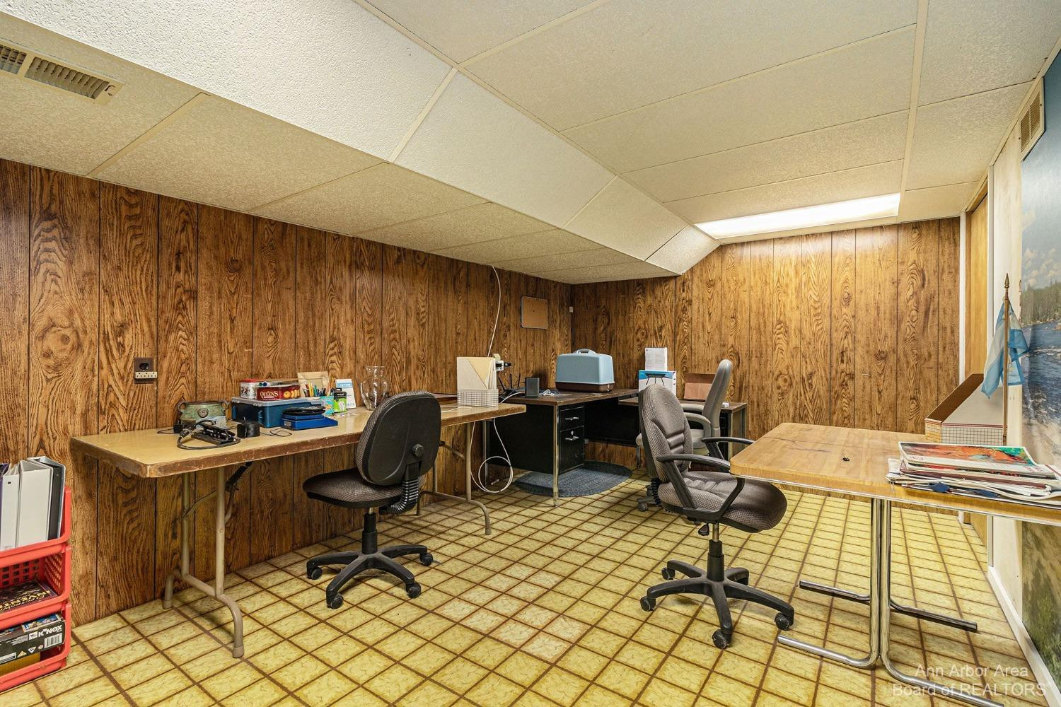 43426 Hanford Road Canton, MI 48187 - Photo 21 of 27 Photo 21