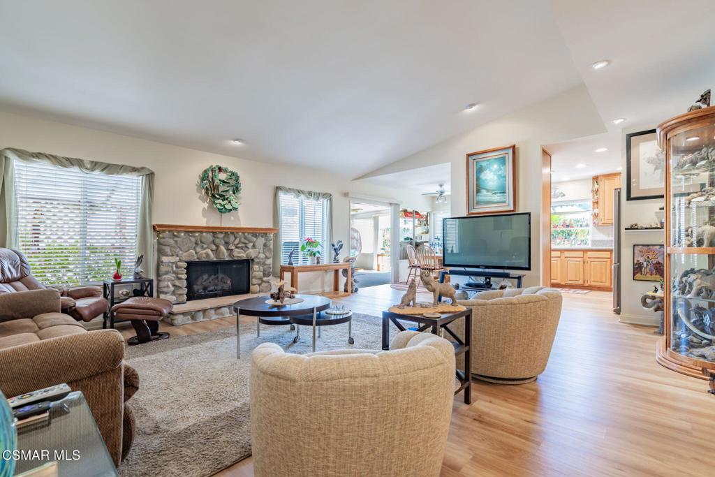 6191 East Vera Street Simi Valley, CA 93063 - Photo 9 of 65