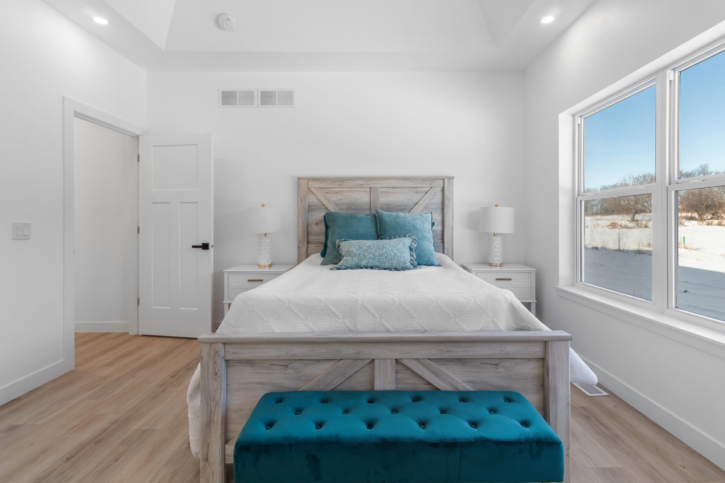 5614 Glorious Madison, WI 53718 - Photo 13 of 22