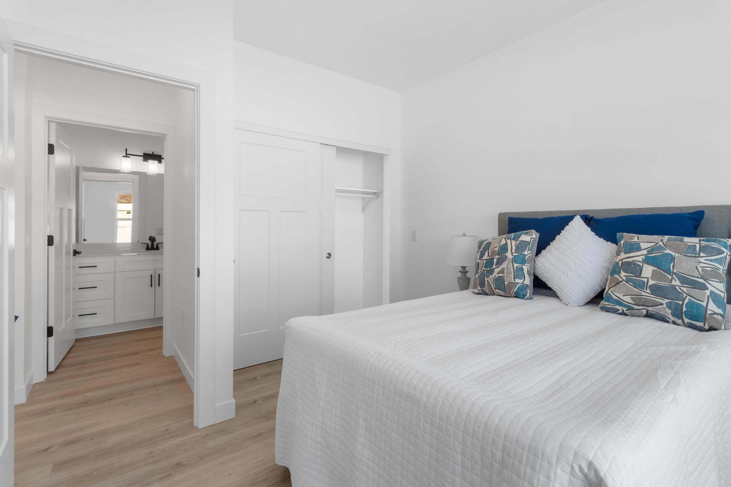 5614 Glorious Madison, WI 53718 - Photo 9 of 22