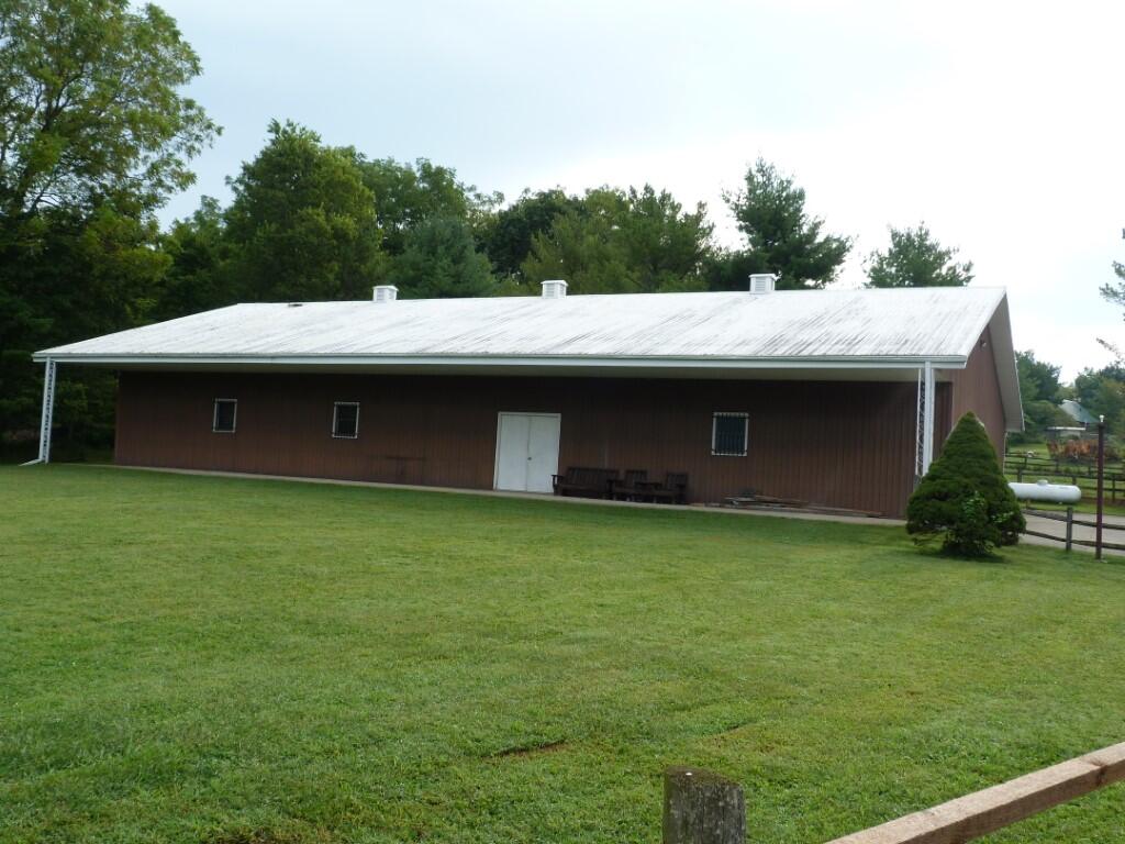 1121 Edinger Road Urbana, OH 43078 - Photo 76 of 117 P1160751