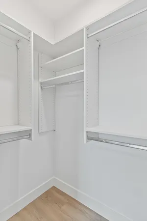 $2,595 | 3140 North Clybourn Avenue, Unit 408, Chicago, IL 60618