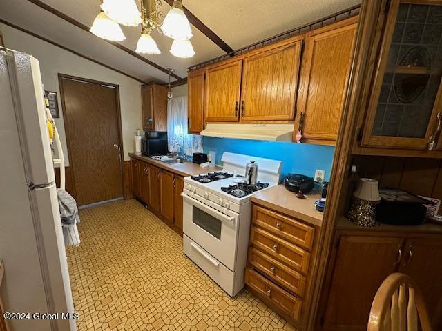 2761 Center Road Moriah, NY 12960 - Photo 6 of 9 1