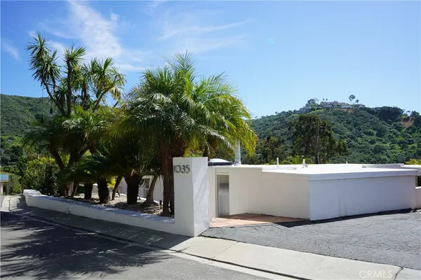 $6,700 | 1035 Dyer Place, Laguna Beach, CA 92651