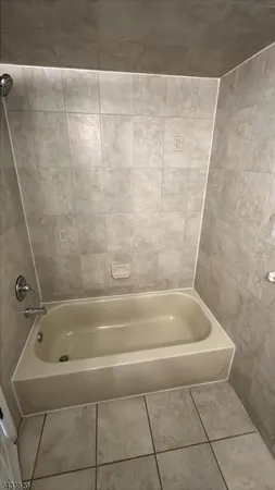 $2,600 | 488 South 19th Street, Newark, NJ 07103