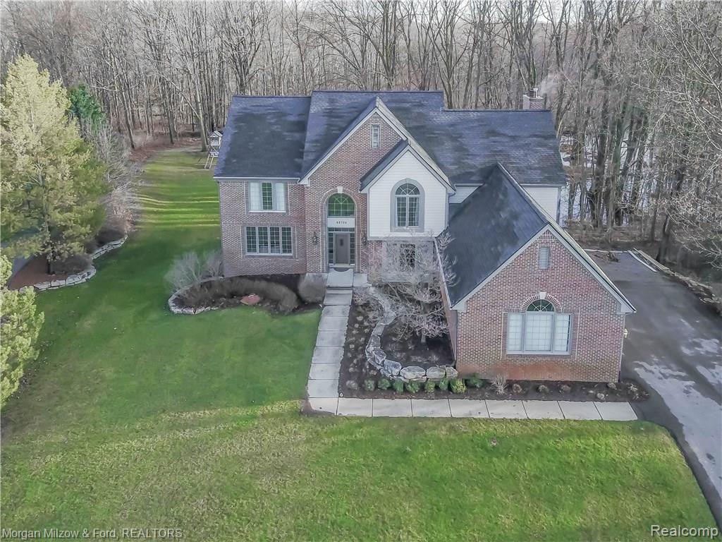 60726 Pennington Way Rochester, MI 48306 - Photo 32 of 35 Aerial front image