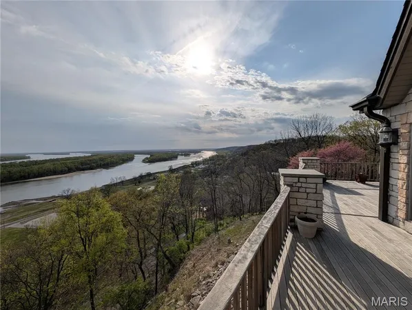 $1,699,900 | 1 River Ridge Road, Grafton, IL 62037