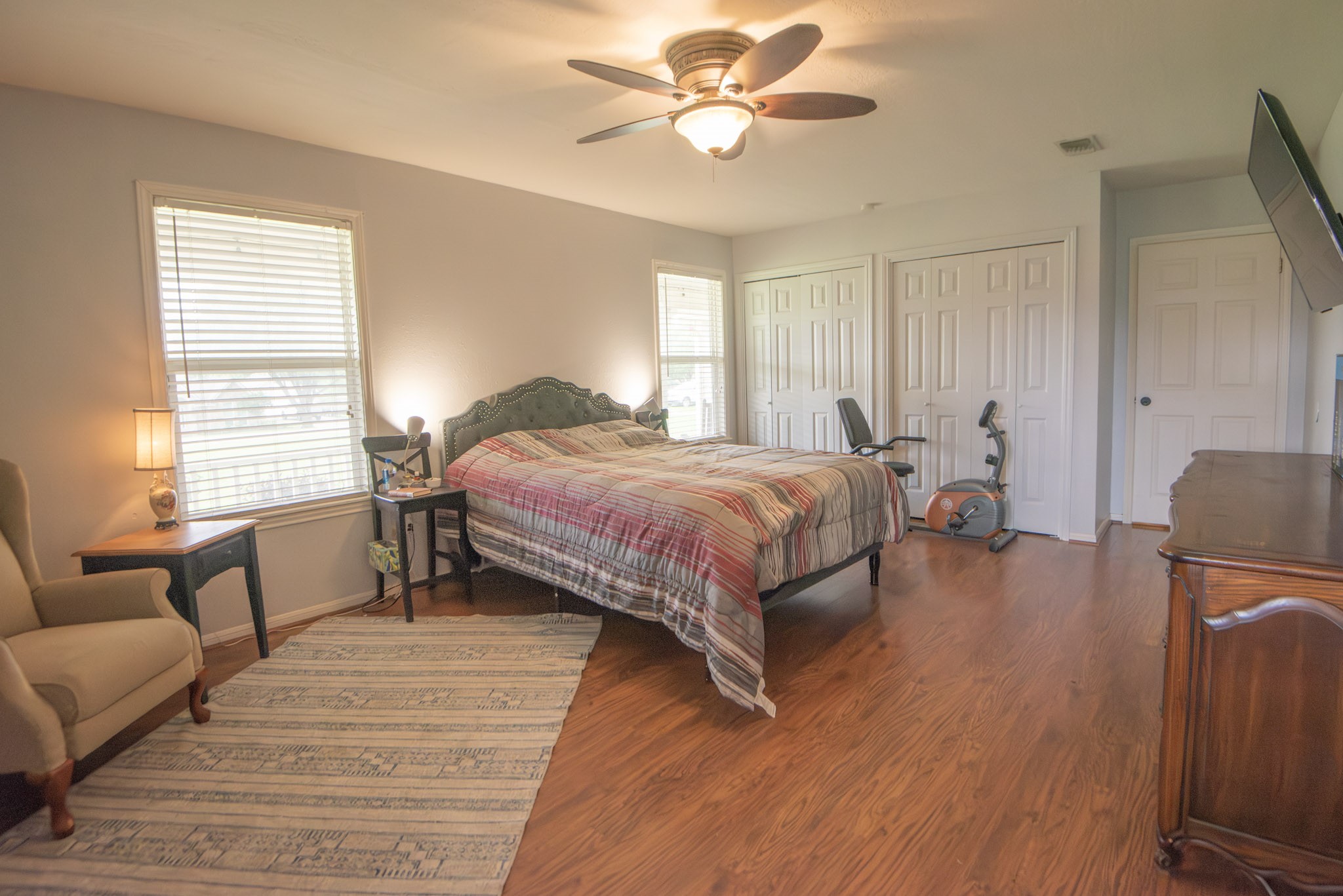3000 Shadow Lawn Street Brenham, TX 77833 - Photo 17 of 31 Primary bedroom