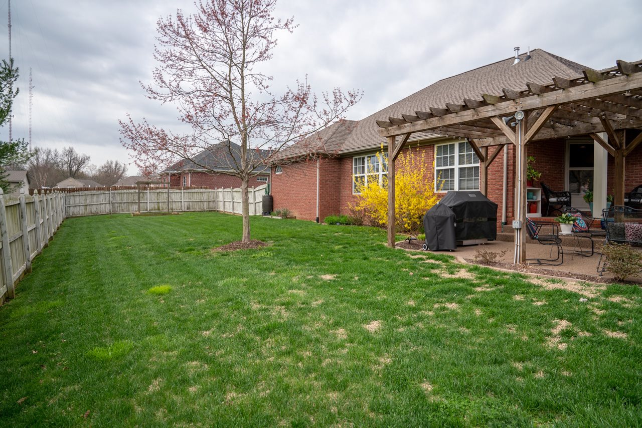 125 Stonehedge Road Chandler, IN 47610 - Photo 2 of 32