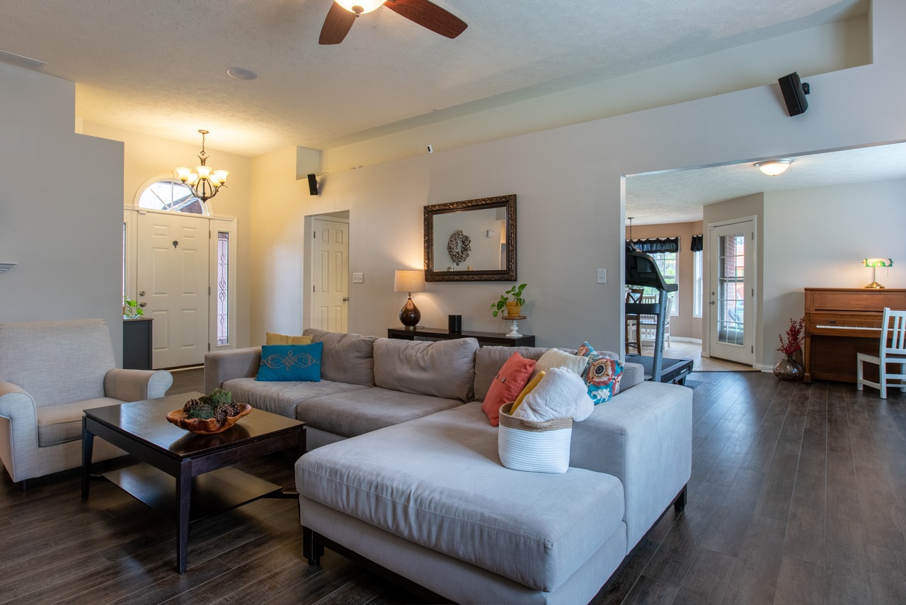 125 Stonehedge Road Chandler, IN 47610 - Photo 13 of 32