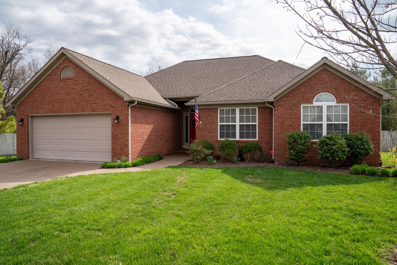 125 Stonehedge Road Chandler, IN 47610 - Photo 5 of 32