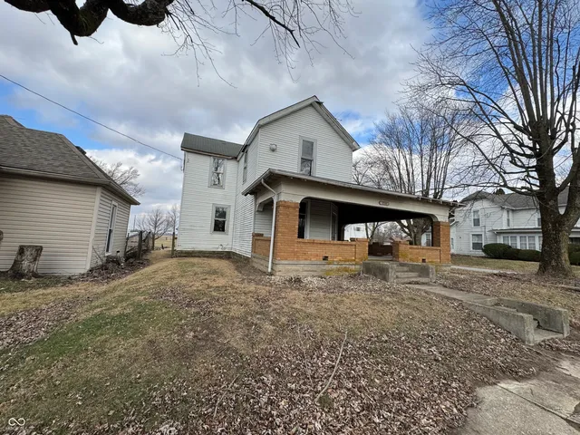 $69,500 | 854 East 900 North, Mays, IN 46155