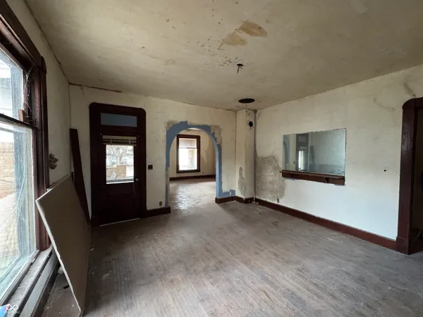 $69,500 | 854 East 900 North, Mays, IN 46155