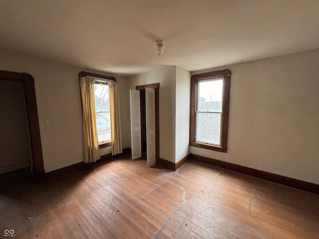 $69,500 | 854 East 900 North, Mays, IN 46155