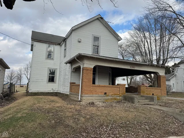 $69,500 | 854 East 900 North, Mays, IN 46155