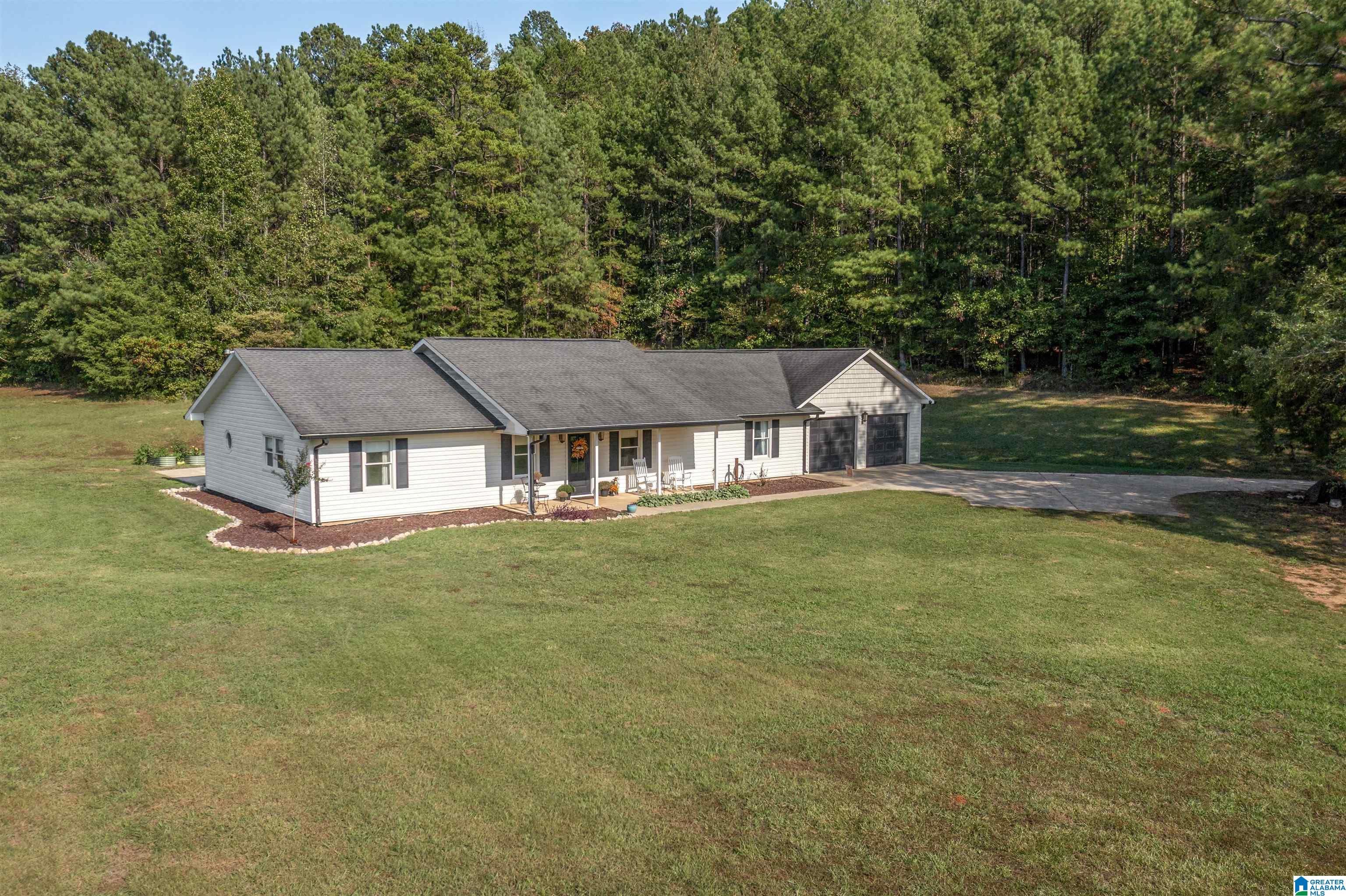 4483 Peeks Hill Road Ohatchee, AL 36271 - Photo 17 of 38 Gallery Image 17