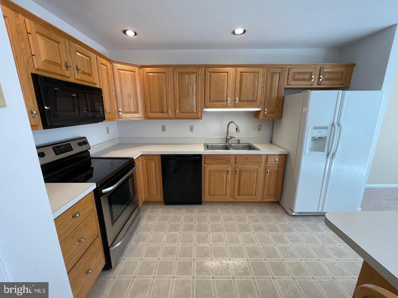 2112 Brigade Road Enola, PA 17025 - Photo 4 of 29 Gallery Image 4