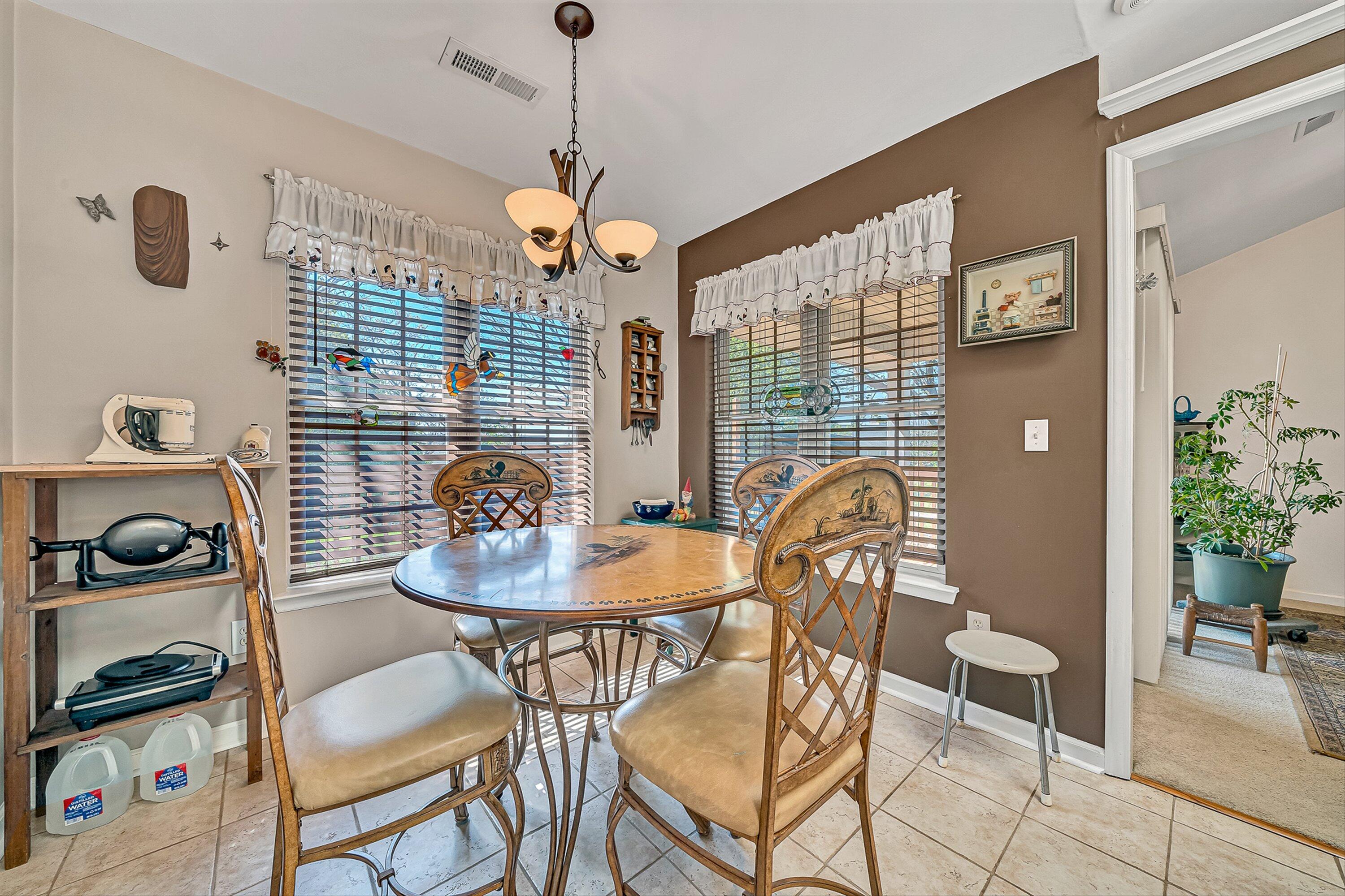 5610 Cortland Road Roanoke, VA 24019 - Photo 13 of 36 12-VM-00615