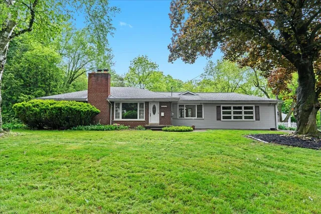 $1,200,000 | 46351 West Main Street, Northville, MI 48167