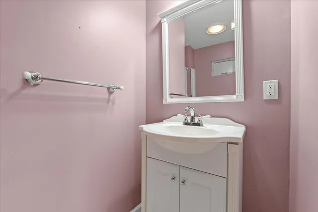 $1,200,000 | 46351 West Main Street, Northville, MI 48167