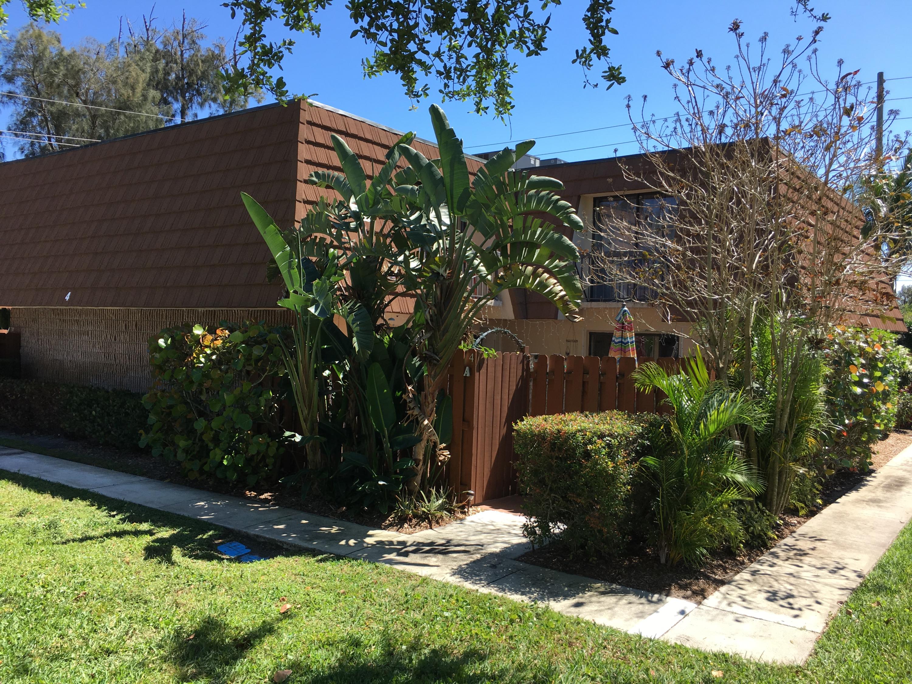 825 Center Street, Unit 4A Jupiter, FL 33458 - Photo 2 of 14 4A-Exterior-main