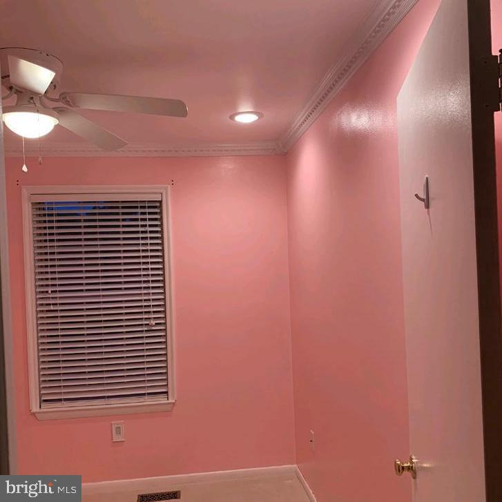 14999 Carlsbad Road Woodbridge, VA 22193 - Photo 37 of 54