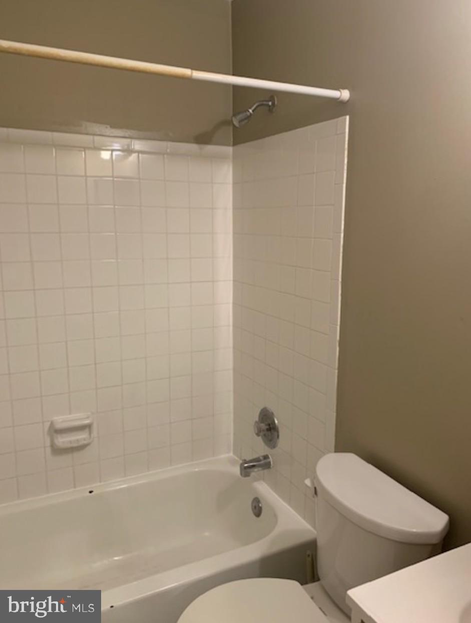 14999 Carlsbad Road Woodbridge, VA 22193 - Photo 45 of 54