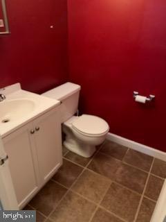 14999 Carlsbad Road Woodbridge, VA 22193 - Photo 5 of 54