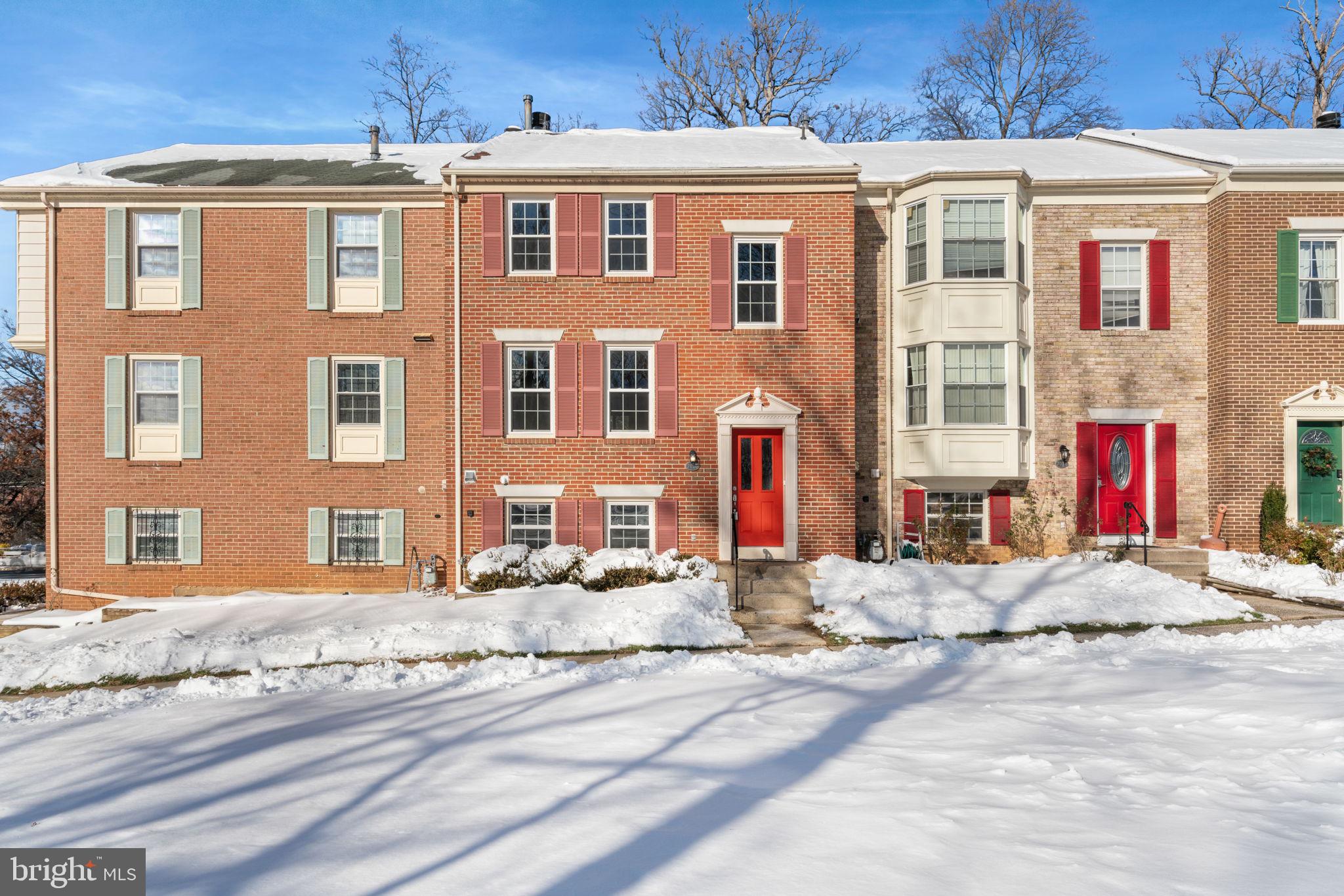 7020 Braddock Mews Place Springfield, VA 22151 - Photo 1 of 45 Exterior Front