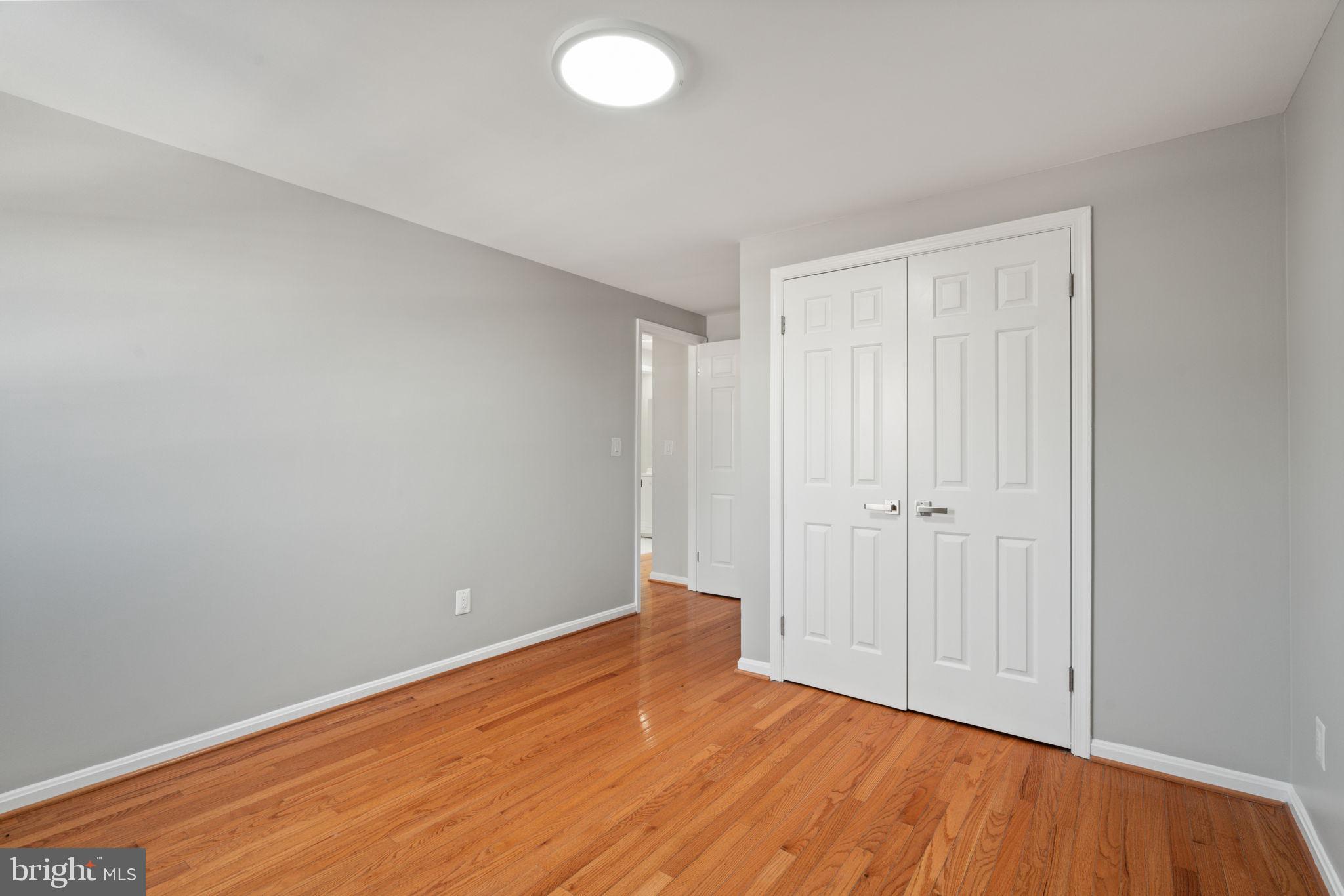 7020 Braddock Mews Place Springfield, VA 22151 - Photo 24 of 45