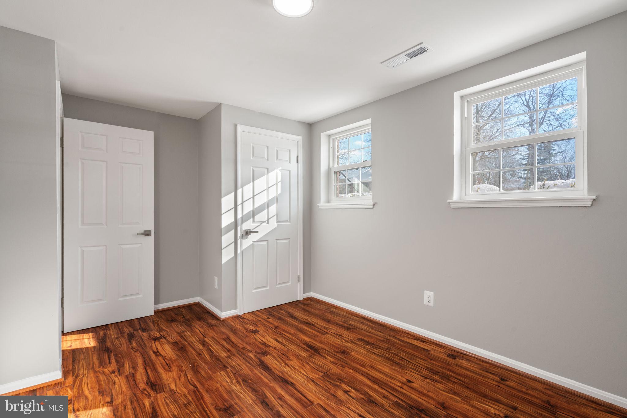 7020 Braddock Mews Place Springfield, VA 22151 - Photo 28 of 45