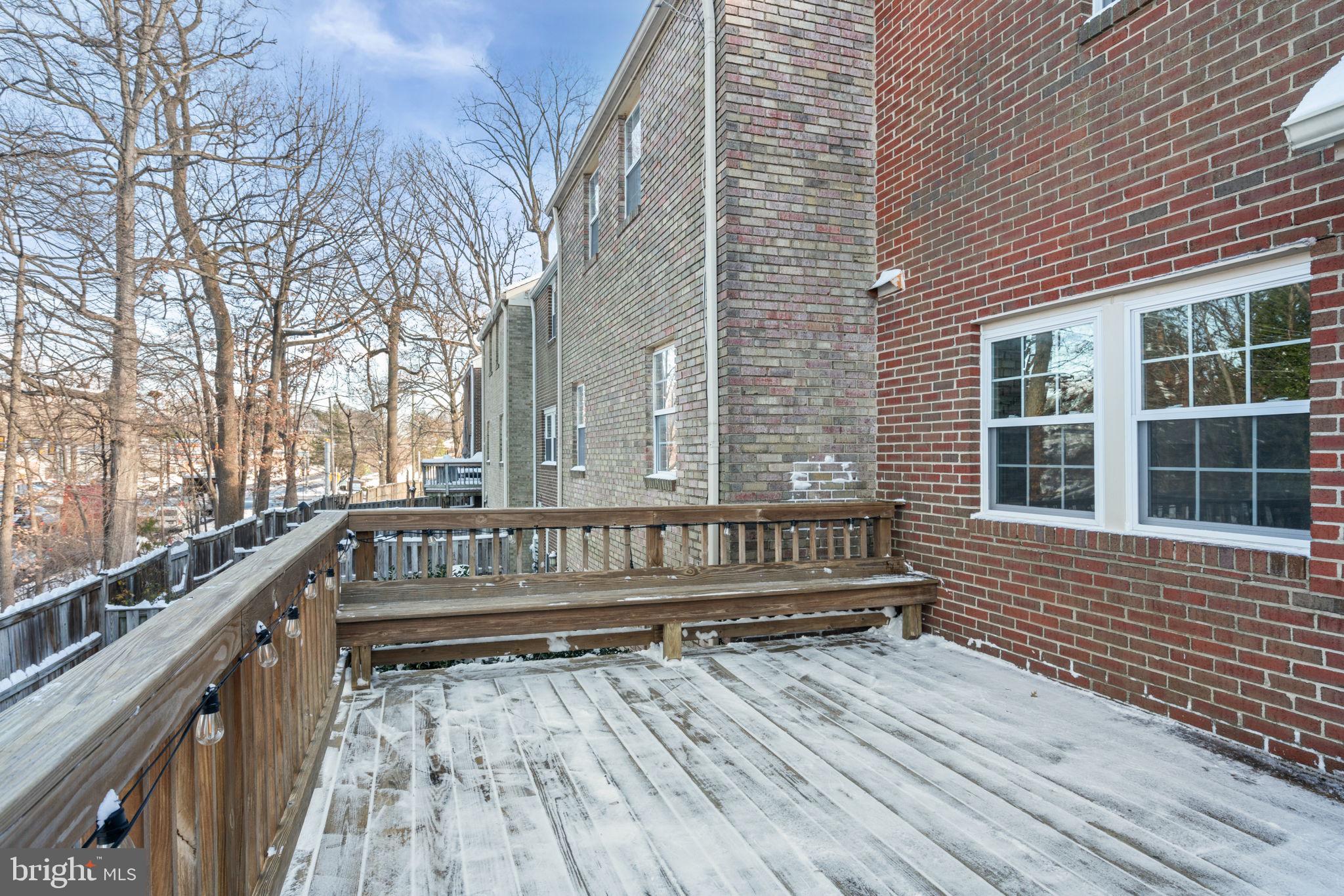 7020 Braddock Mews Place Springfield, VA 22151 - Photo 40 of 45 Exterior Rear