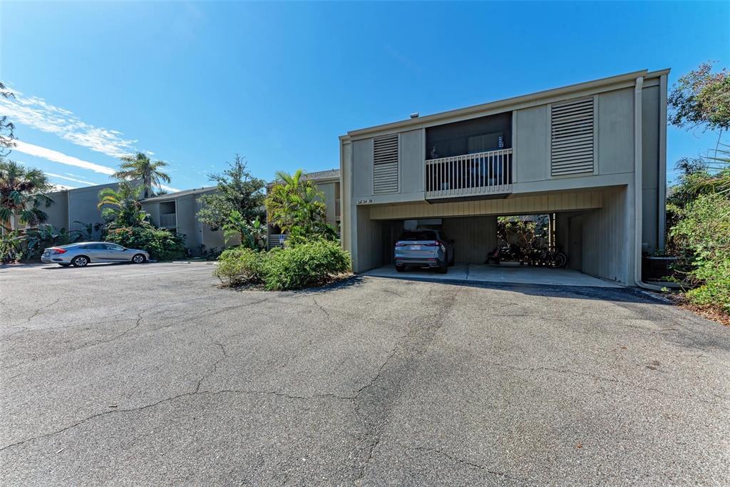 360 Pine Run Drive Osprey, FL 34229 - Photo 31 of 69 Gallery Image 31