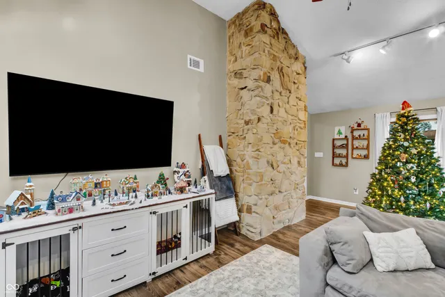 $305,000 | 3701 Balsam Court, Columbus, IN 47203