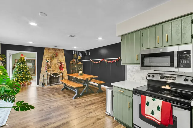 $305,000 | 3701 Balsam Court, Columbus, IN 47203