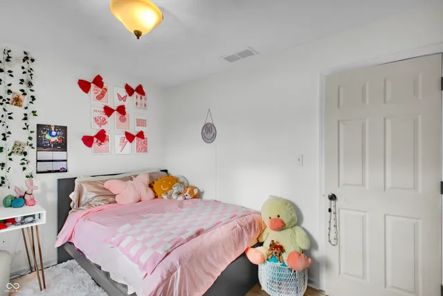 $305,000 | 3701 Balsam Court, Columbus, IN 47203