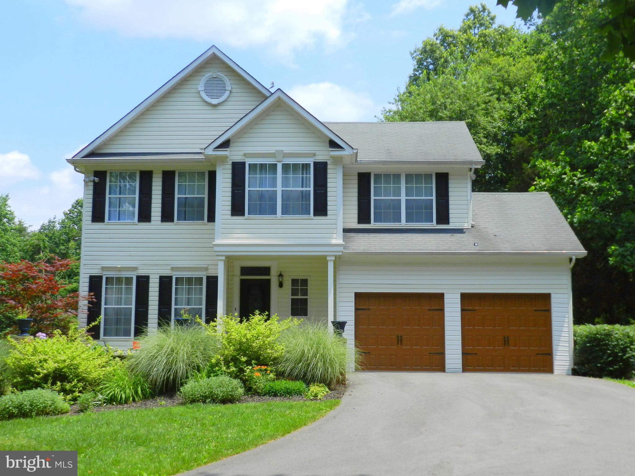 14929 Mount Nebo Road Poolesville, MD 20837 - Photo 1 of 28 Amazing curb appeal---a classic country colonial!