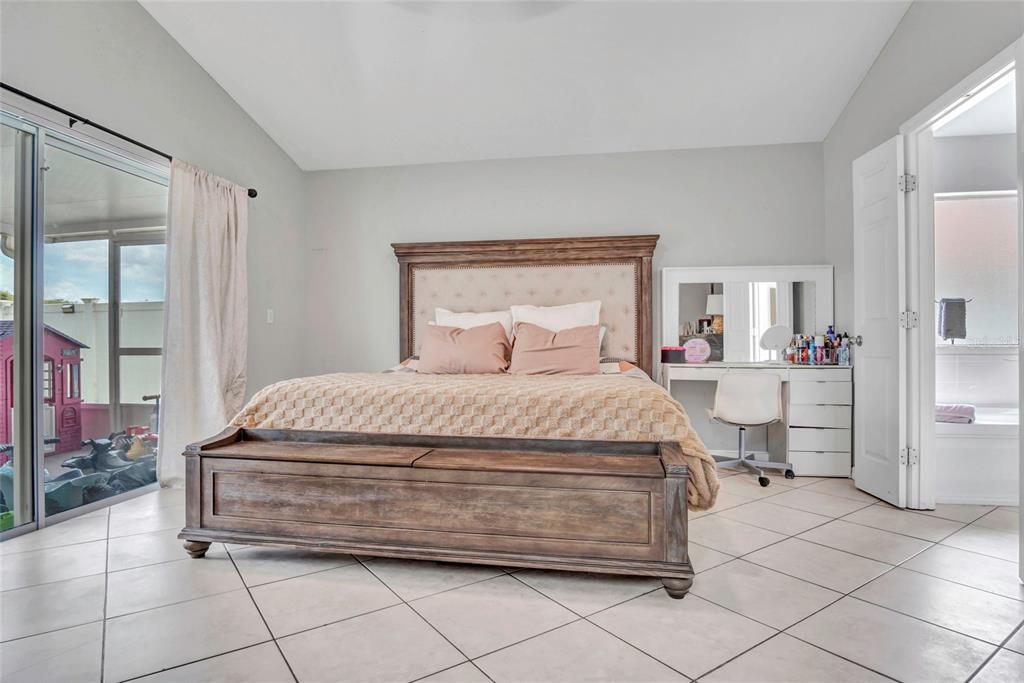 8335 Adele Road Lakeland, FL 33810 - Photo 13 of 30