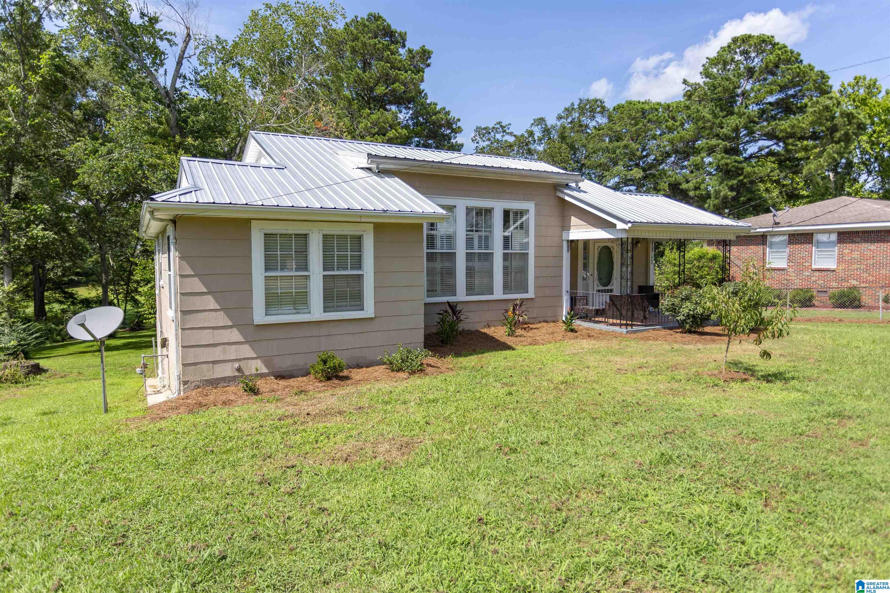 1806 4th Avenue North Clanton, AL 35045 - Photo 5 of 50