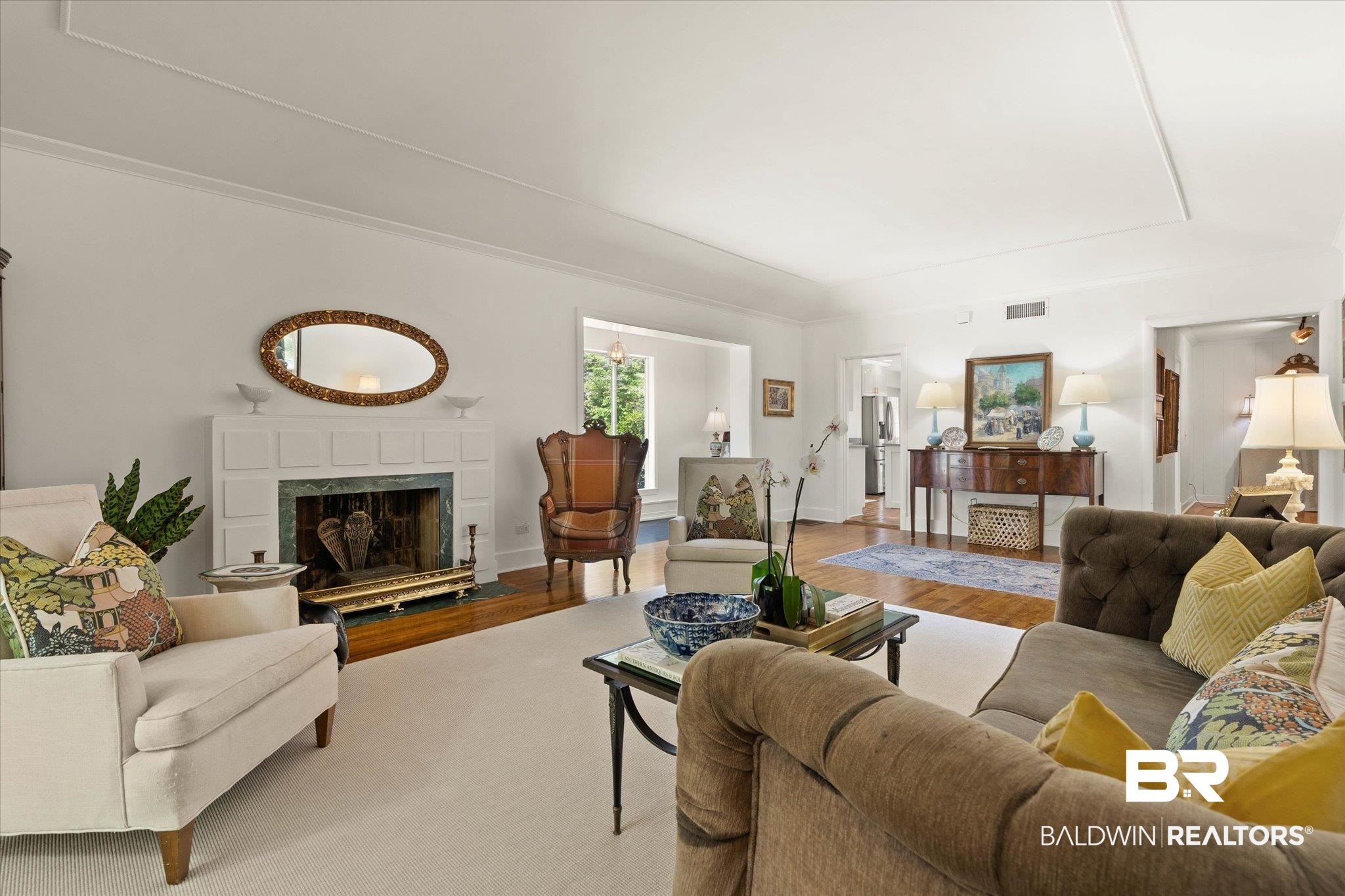 65 Byrnes Boulevard Mobile, AL 36608 - Photo 6 of 52 Living Room