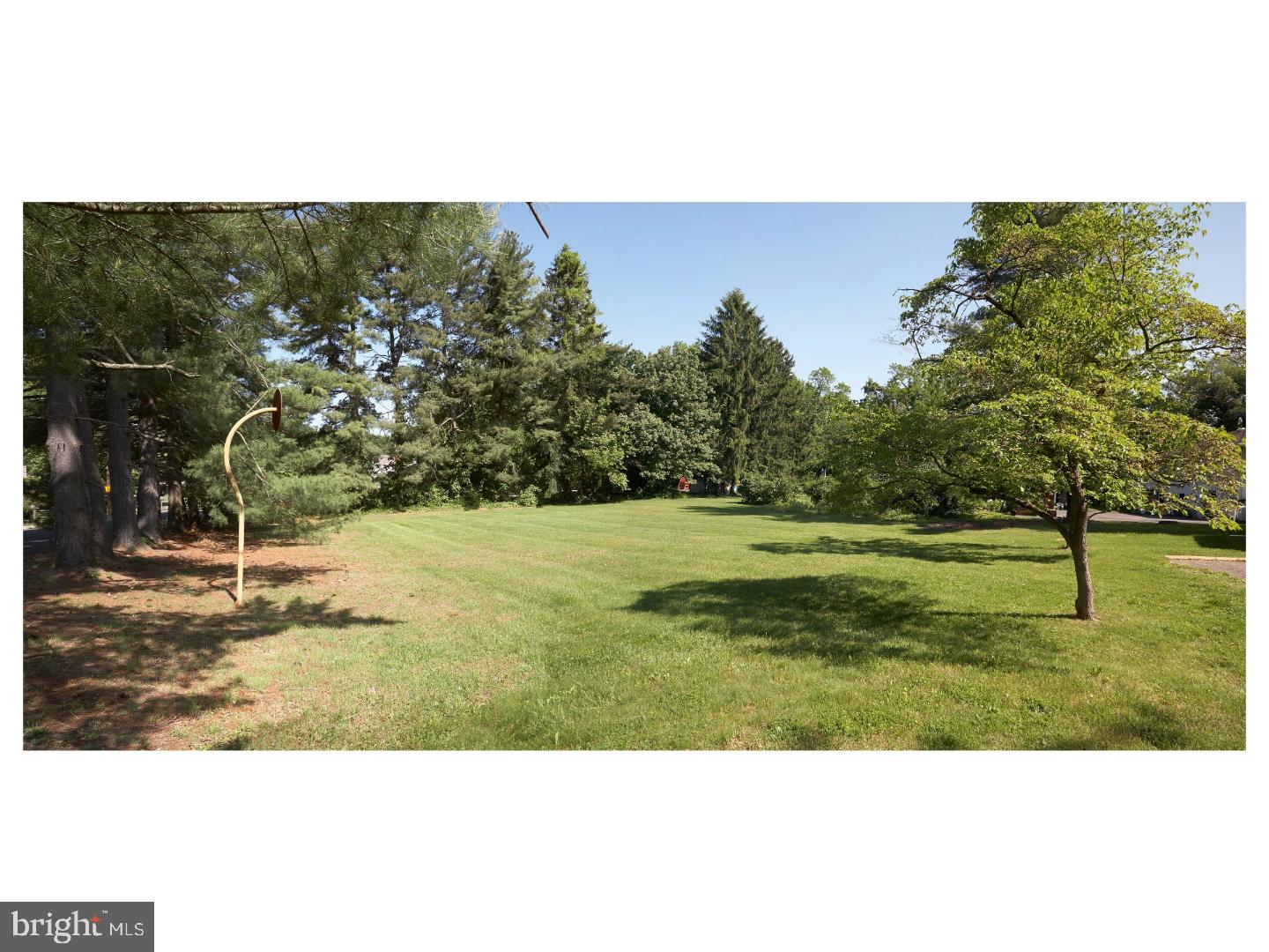 4197 Bridgeboro Road Moorestown, NJ 08057 - Photo 22 of 24 Back Yard