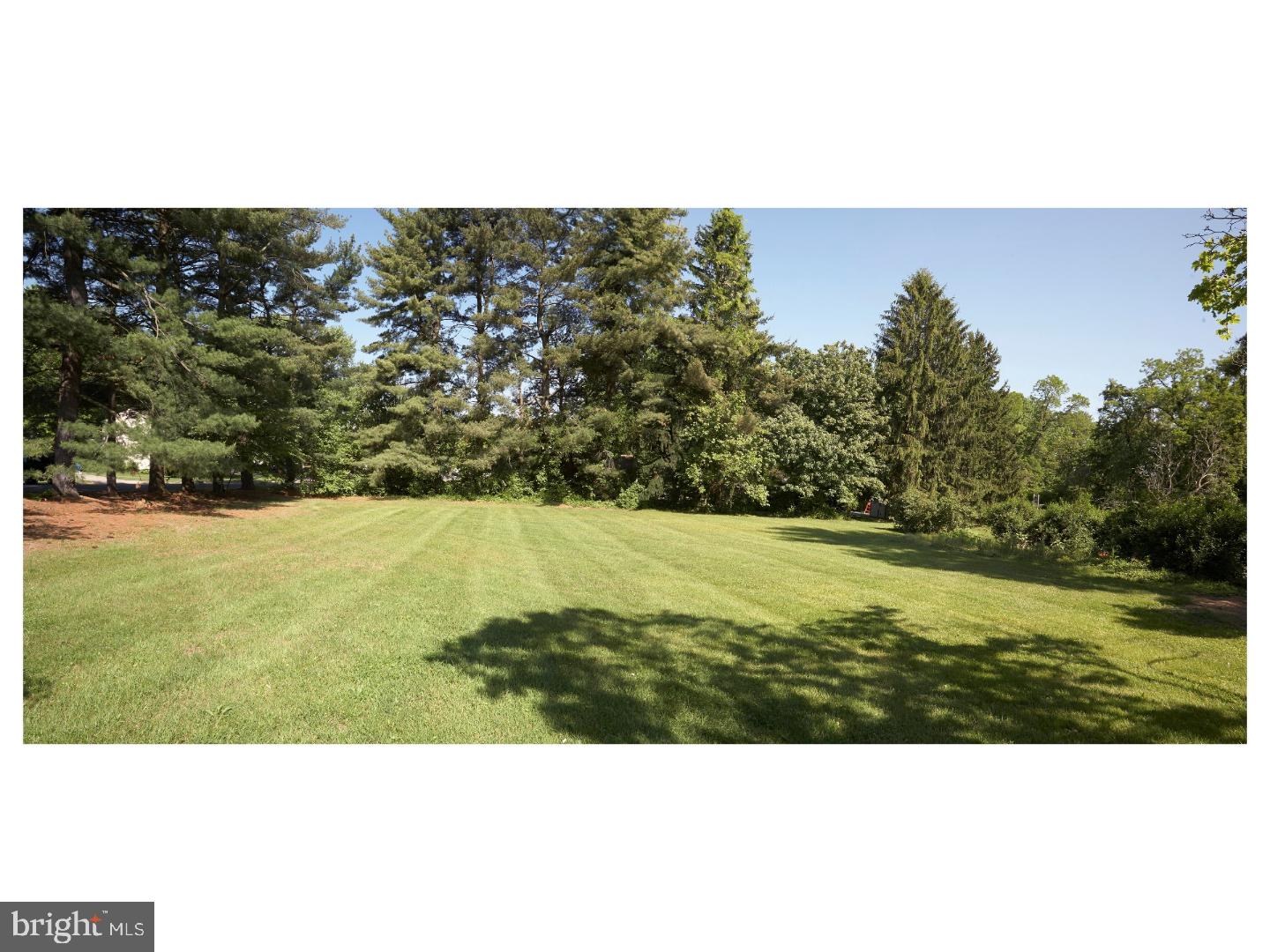 4197 Bridgeboro Road Moorestown, NJ 08057 - Photo 4 of 24 Back Yard